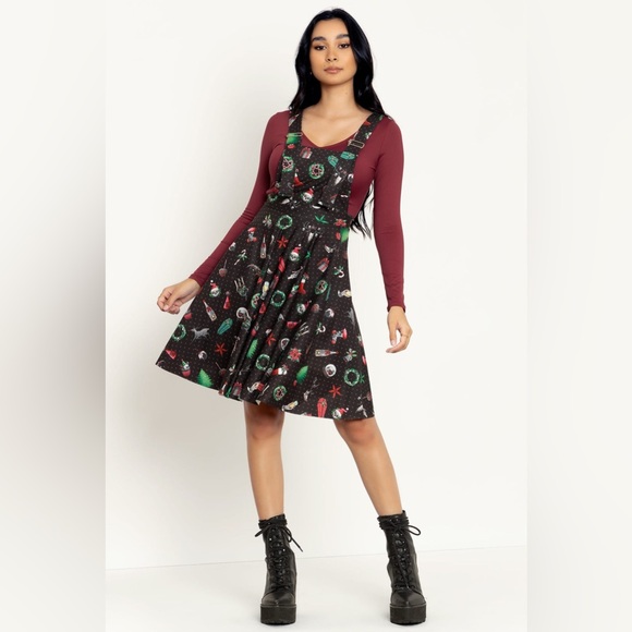 BM I'm Dreaming of a Dark Christmas Longline Apron Dress - Picture 1 of 5